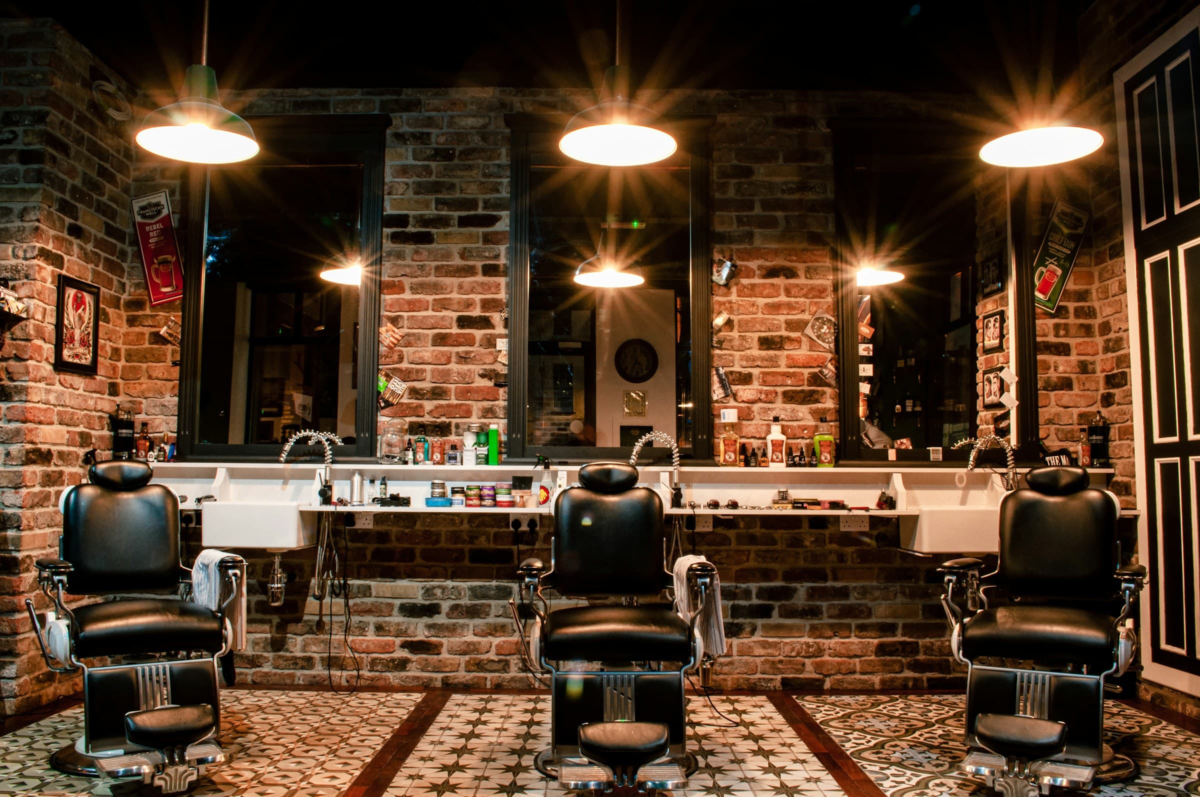 Magic Orient barbershop interior